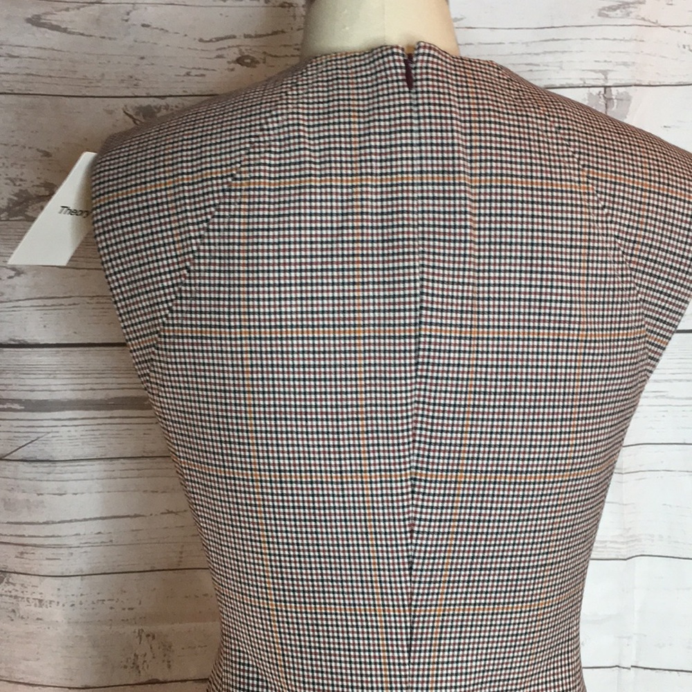THEORY NWT FINE WOOL PENCIL SHEATH DRESS - Picture 6 of 11